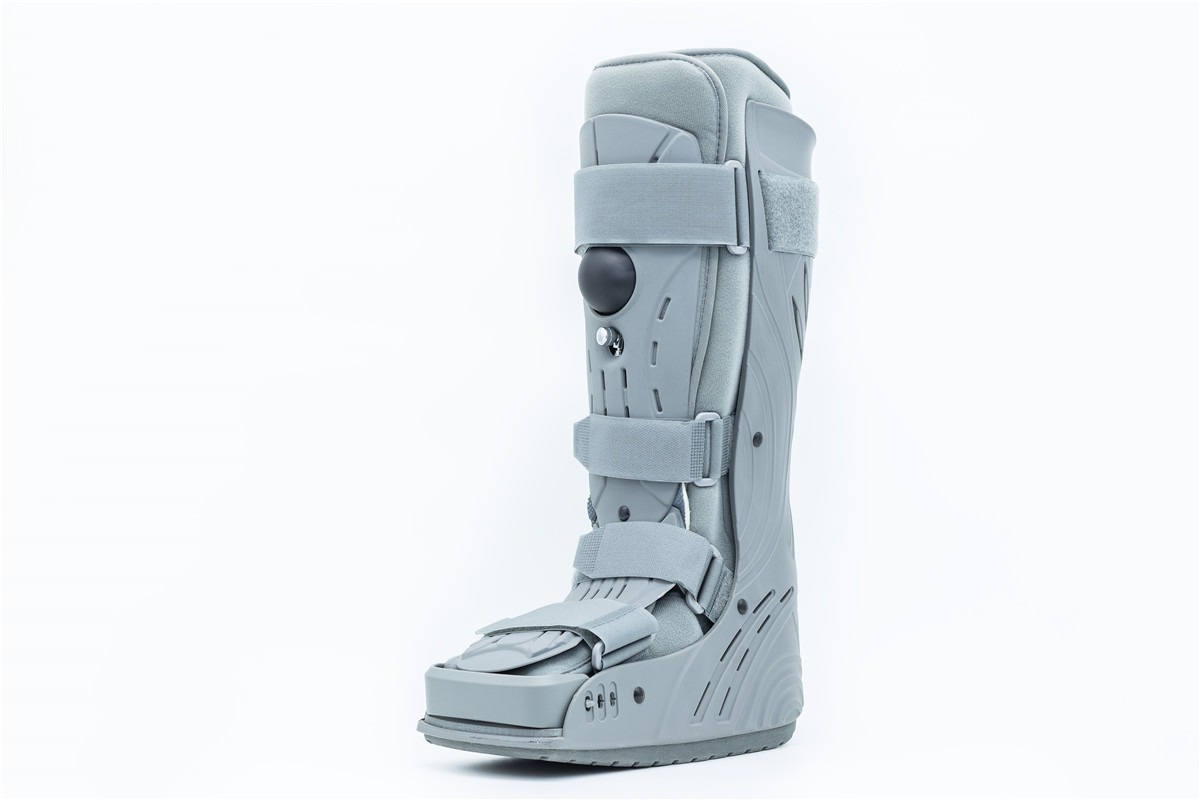 AIR WALKING BOOT UZUN